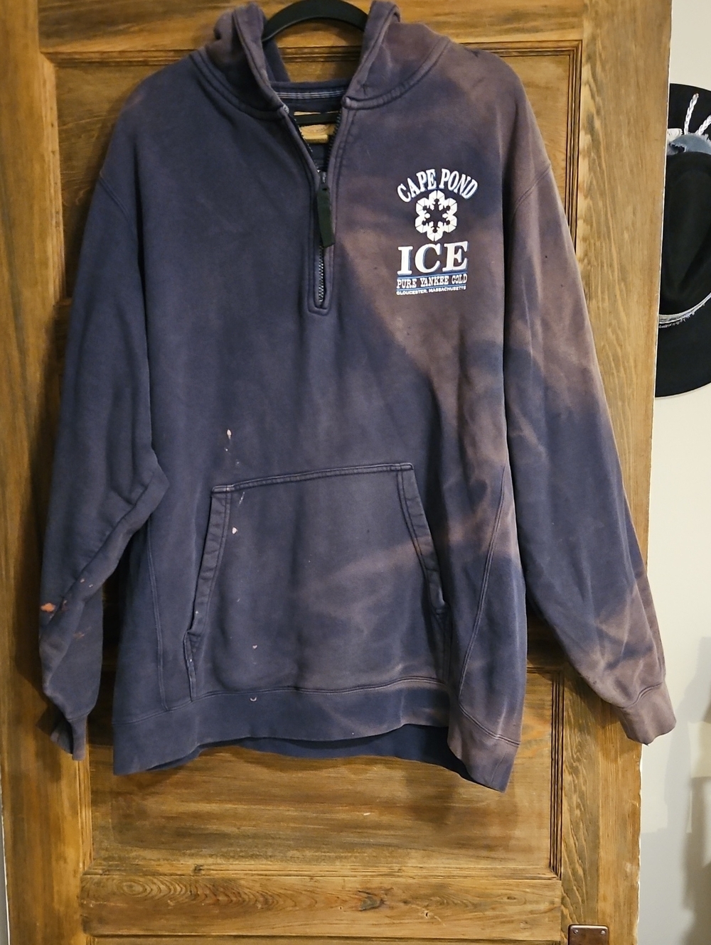 Cape Pond Ice Sun Bleachef Men's Navy Pullover Hooded Sweatshirt